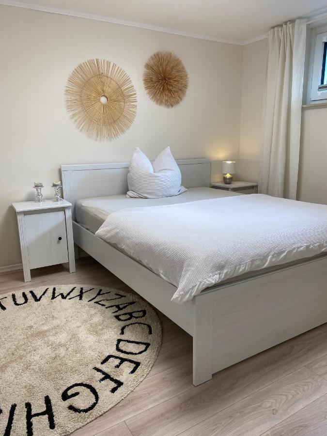 Stylische Wohnung In Ruhiger Lage, Sehr Messenah 拉岑 外观 照片