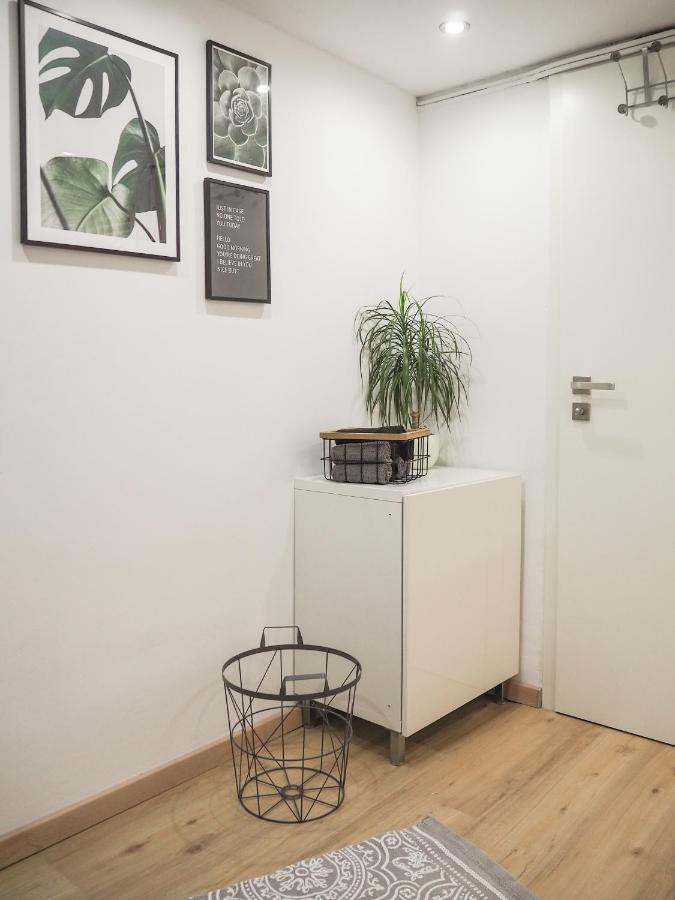 Stylische Wohnung In Ruhiger Lage, Sehr Messenah 拉岑 外观 照片