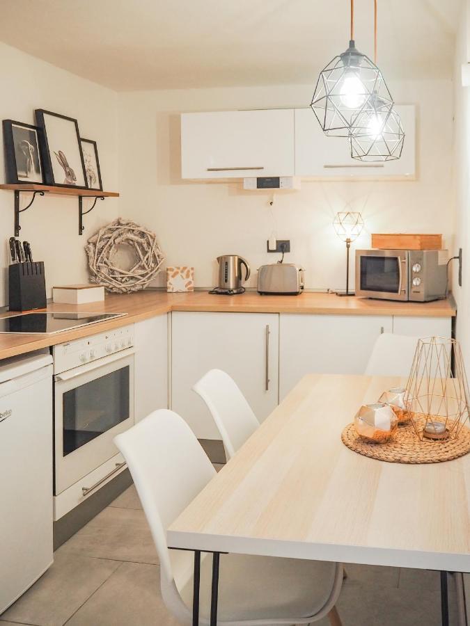 Stylische Wohnung In Ruhiger Lage, Sehr Messenah 拉岑 外观 照片